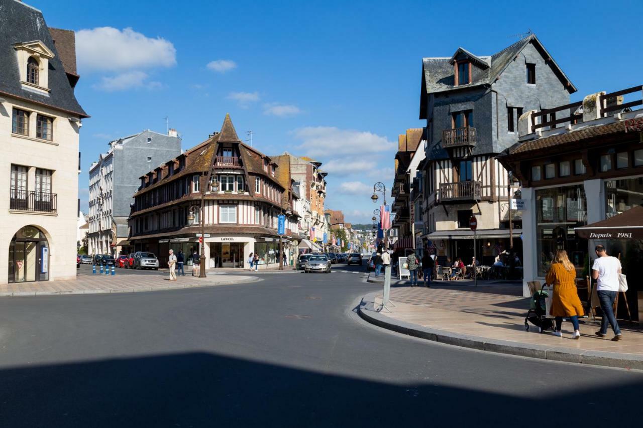 Le Petit Deauville Dış mekan fotoğraf