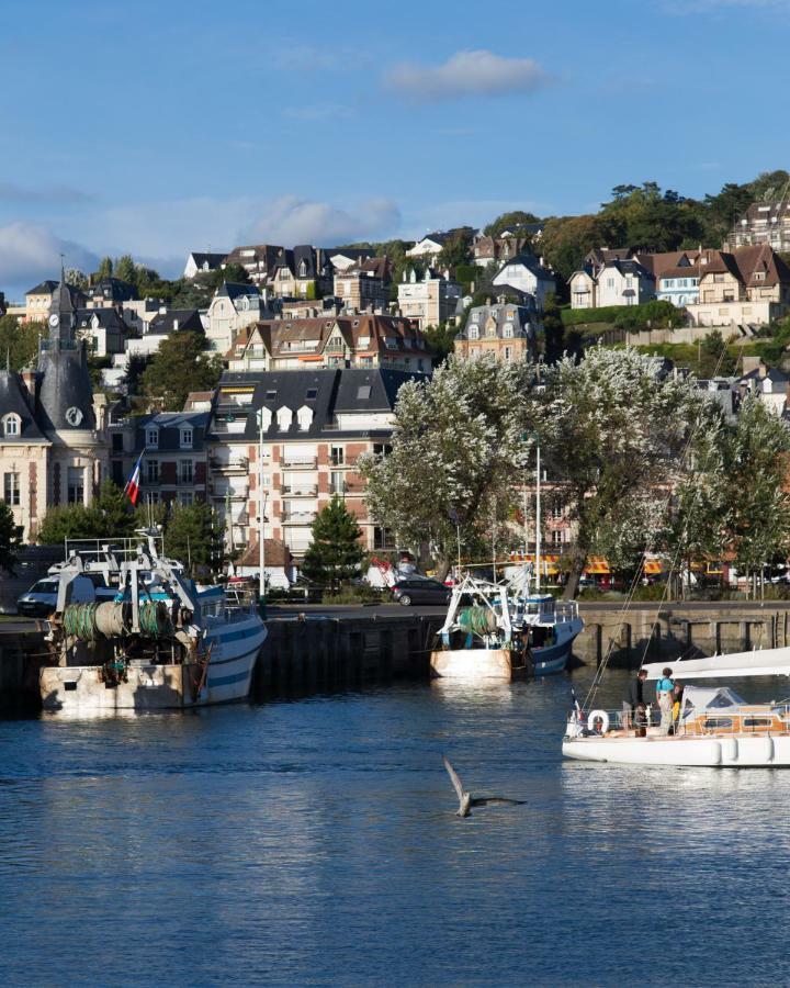 Le Petit Deauville Dış mekan fotoğraf